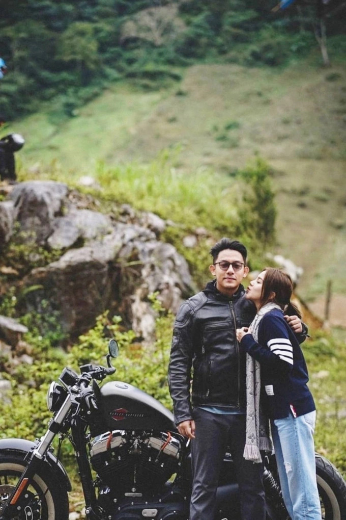 Soi dàn xe của 'cực phẩm một thời' Tống Đông Khuê: Từ McLaren, Ferrari đến Rolls-Royce, có xe dùng tiền bạn gái để mua- Ảnh 1. Soi dàn xe của 'cực phẩm một thời' Tống Đông Khuê: Từ McLaren, Ferrari đến Rolls-Royce, có xe dùng tiền bạn gái để mua- Ảnh 1.