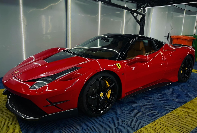 Soi dàn xe của 'cực phẩm một thời' Tống Đông Khuê: Từ McLaren, Ferrari đến Rolls-Royce, có xe dùng tiền bạn gái để mua- Ảnh 4. Soi dàn xe của 'cực phẩm một thời' Tống Đông Khuê: Từ McLaren, Ferrari đến Rolls-Royce, có xe dùng tiền bạn gái để mua- Ảnh 4.