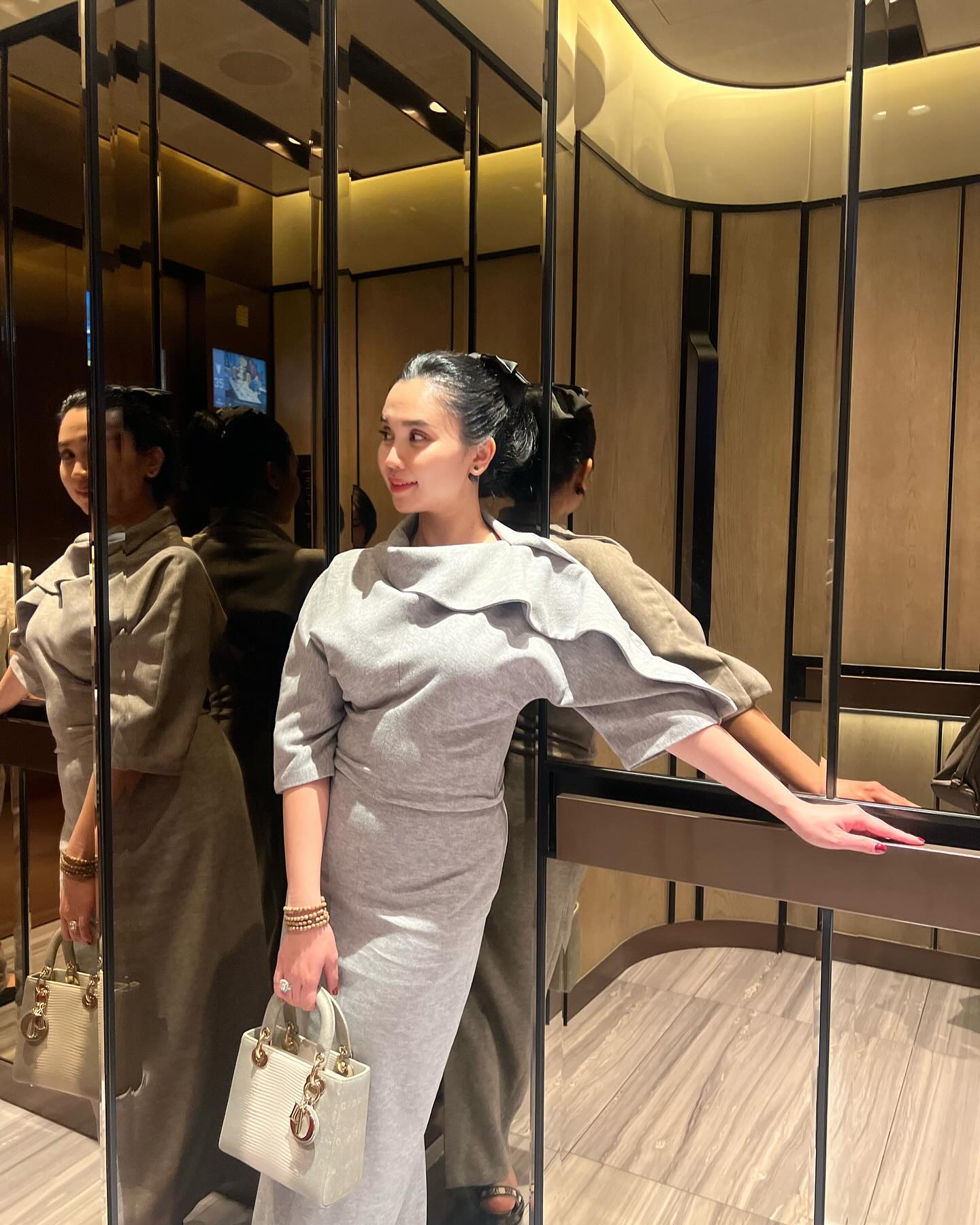 “Điệu” ở tuổi 40: Bí quyết giữ năng lượng và nhan sắc của nữ CEO Linh Đặng - “Điệu” ở tuổi 40: Bí quyết giữ năng lượng và nhan sắc của nữ CEO Linh Đặng -