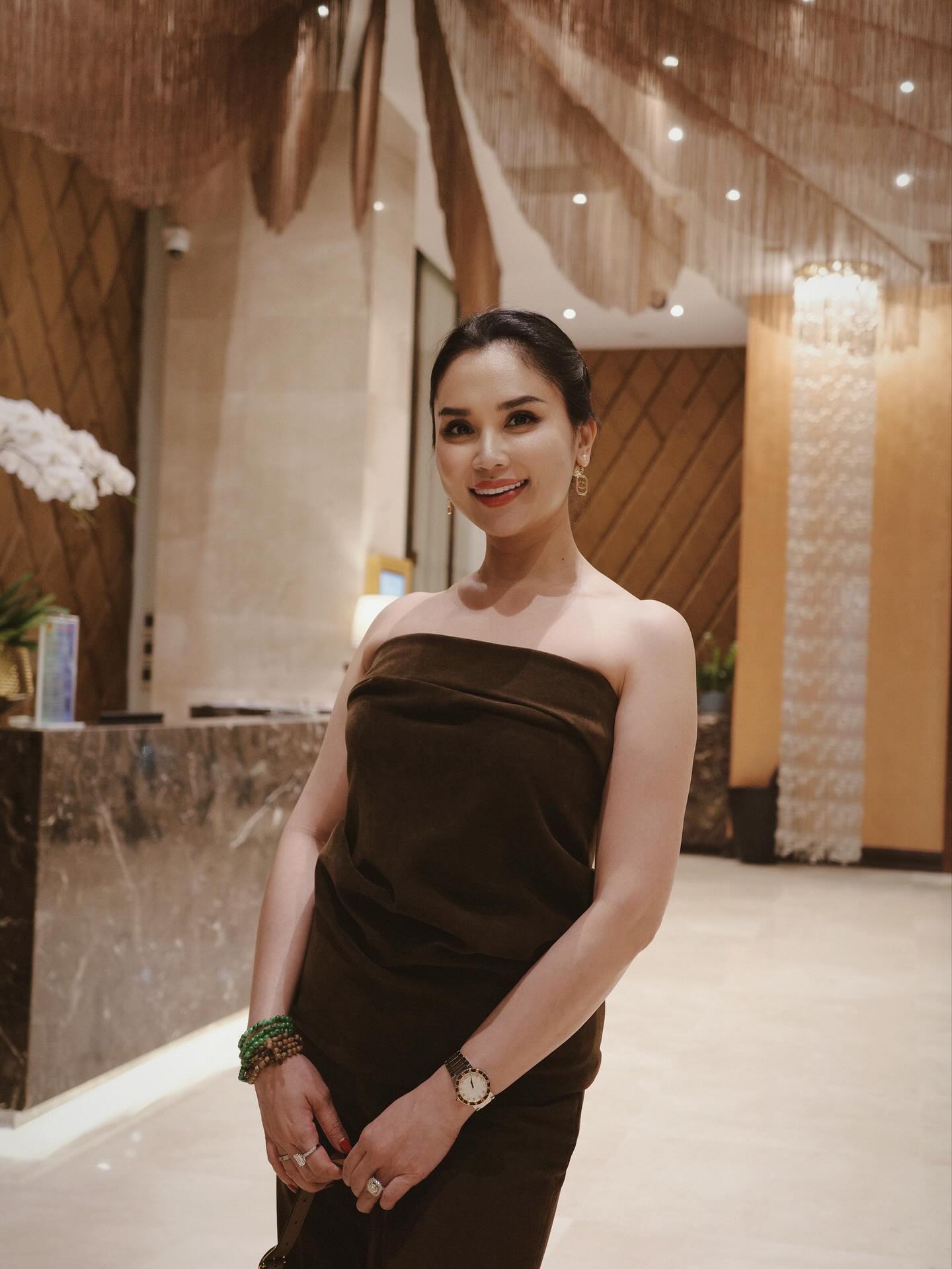 “Điệu” ở tuổi 40: Bí quyết giữ năng lượng và nhan sắc của nữ CEO Linh Đặng - “Điệu” ở tuổi 40: Bí quyết giữ năng lượng và nhan sắc của nữ CEO Linh Đặng -