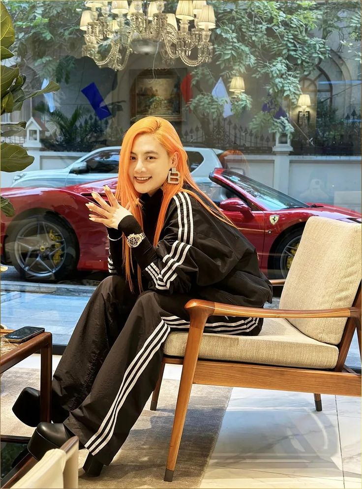 Linh Remy là ai?- Ảnh 1. Linh Remy là ai?- Ảnh 1.