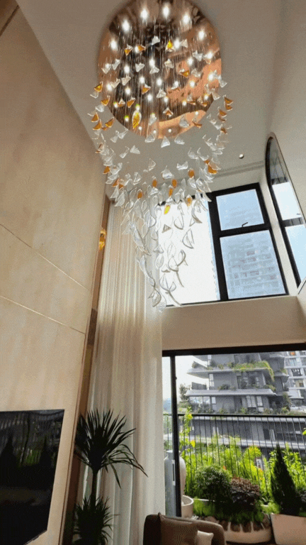 10 nghìn người xuýt xoa trước căn hộ duplex với ban công xanh mướt lưng chừng trời: "Ở chung cư mà sướng hơn cả nhà phố thế này?"- Ảnh 10. 10 nghìn người xuýt xoa trước căn hộ duplex với ban công xanh mướt lưng chừng trời: "Ở chung cư mà sướng hơn cả nhà phố thế này?"- Ảnh 10.