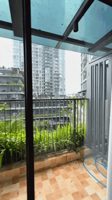 10 nghìn người xuýt xoa trước căn hộ duplex với ban công xanh mướt lưng chừng trời: "Ở chung cư mà sướng hơn cả nhà phố thế này?"- Ảnh 9. 10 nghìn người xuýt xoa trước căn hộ duplex với ban công xanh mướt lưng chừng trời: "Ở chung cư mà sướng hơn cả nhà phố thế này?"- Ảnh 9.