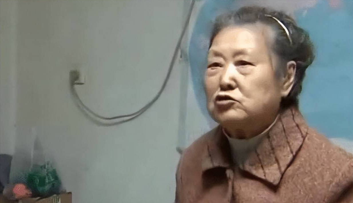 Cha mẹ sang tên nhà cho 2 anh trai, con trai út tức giận 6 năm không về nhà, cha qua đời cũng chẳng một lời hỏi thăm- Ảnh 3. Cha mẹ sang tên nhà cho 2 anh trai, con trai út tức giận 6 năm không về nhà, cha qua đời cũng chẳng một lời hỏi thăm- Ảnh 3.