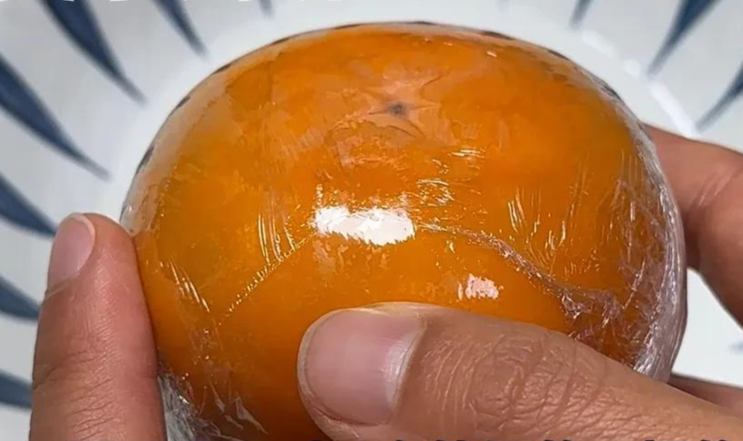 Mua hồng giòn về, không muốn ăn bị chát đắng thì cứ theo 4 mẹo này đảm bảo chín đều, ăn lại ngọt đậm đà- Ảnh 5. Mua hồng giòn về, không muốn ăn bị chát đắng thì cứ theo 4 mẹo này đảm bảo chín đều, ăn lại ngọt đậm đà- Ảnh 5.