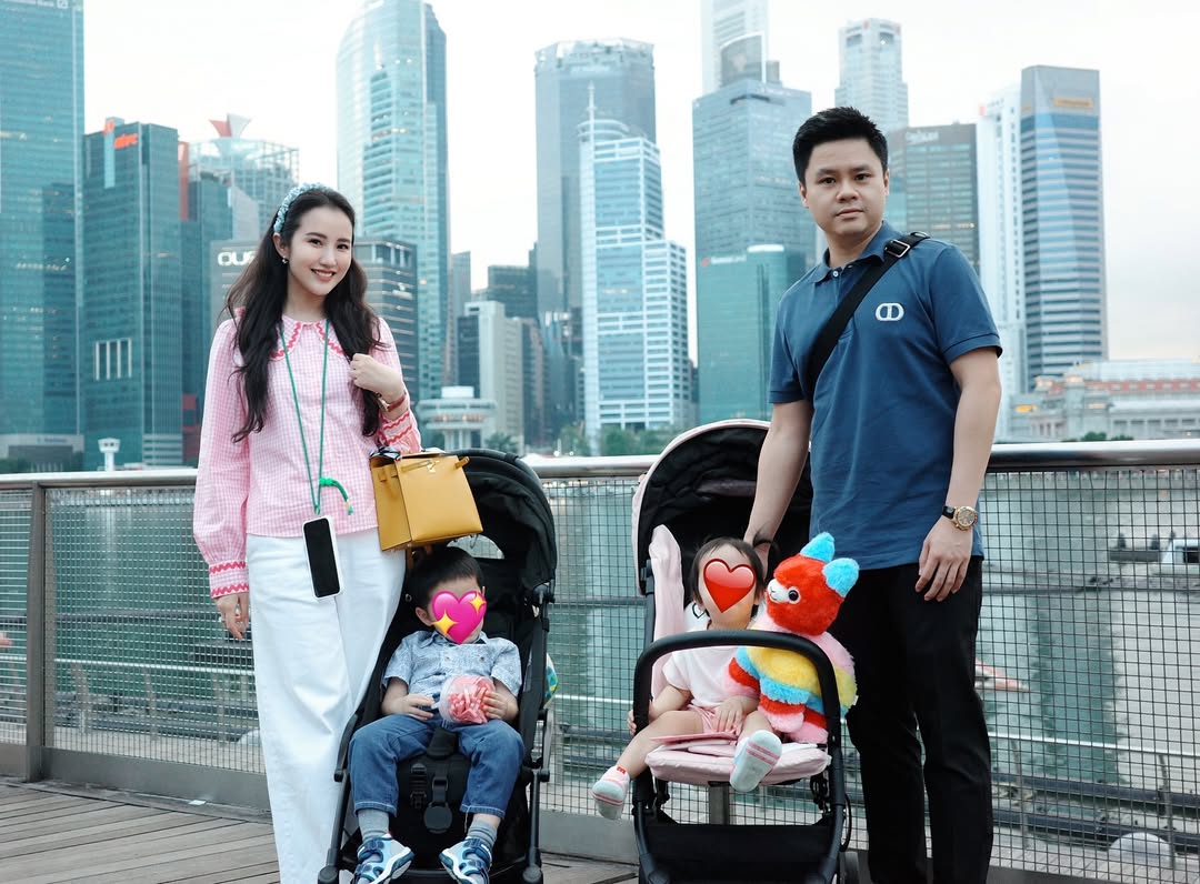 Đám cưới xa xỉ lên đến 20 tỷ của ông chủ Saigon Square và con gái cô hiệu trưởng- Ảnh 12. Đám cưới xa xỉ lên đến 20 tỷ của ông chủ Saigon Square và con gái cô hiệu trưởng- Ảnh 12.