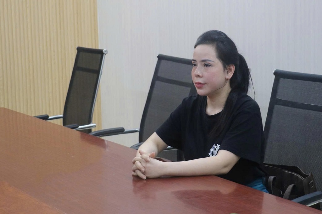 Gần 1.000 người mua “thuốc đặc trị” giảm giá 50% của người này liên hệ ngay với công an Nghệ An- Ảnh 2. Gần 1.000 người mua “thuốc đặc trị” giảm giá 50% của người này liên hệ ngay với công an Nghệ An- Ảnh 2.
