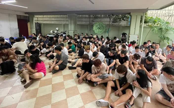 Campuchia tuyên bố thực hiện đợt trấn áp tội phạm mạng lớn nhất trong nửa cuối năm 2025 (Ảnh: Khmer Times) Campuchia tuyên bố thực hiện đợt trấn áp tội phạm mạng lớn nhất trong nửa cuối năm 2025 (Ảnh: Khmer Times)