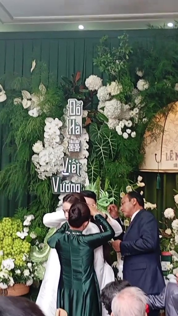 Thiếu gia tập đoàn Sơn Hải 10 điểm tinh tế với mẹ vợ!- Ảnh 3. Thiếu gia tập đoàn Sơn Hải 10 điểm tinh tế với mẹ vợ!- Ảnh 3.