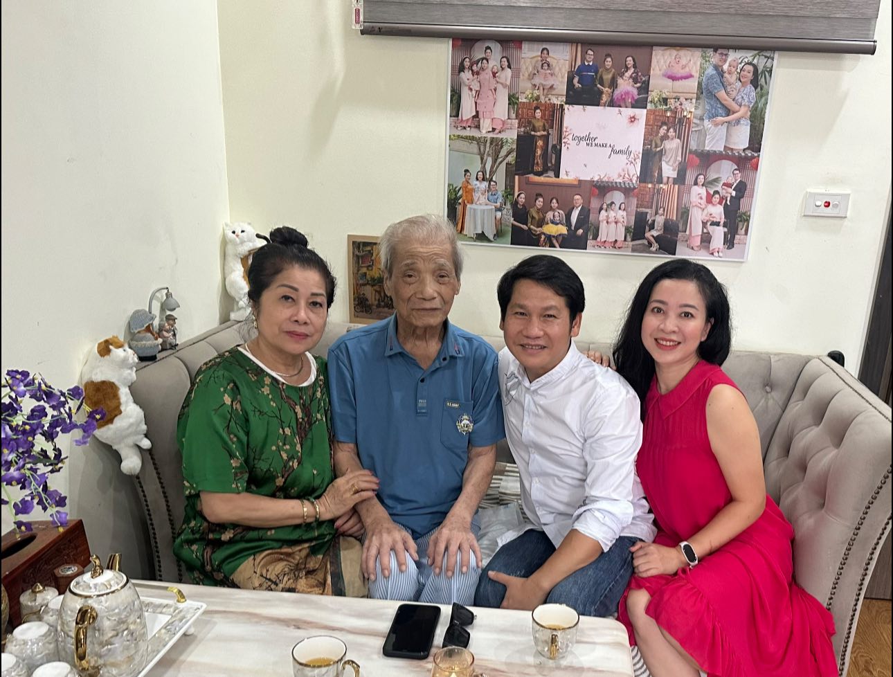 Trọng Tấn cập nhật tình hình NSND Trần Hiếu sau 20 ngày nhập viện vì ung thư xương di căn- Ảnh 4. Trọng Tấn cập nhật tình hình NSND Trần Hiếu sau 20 ngày nhập viện vì ung thư xương di căn- Ảnh 4.