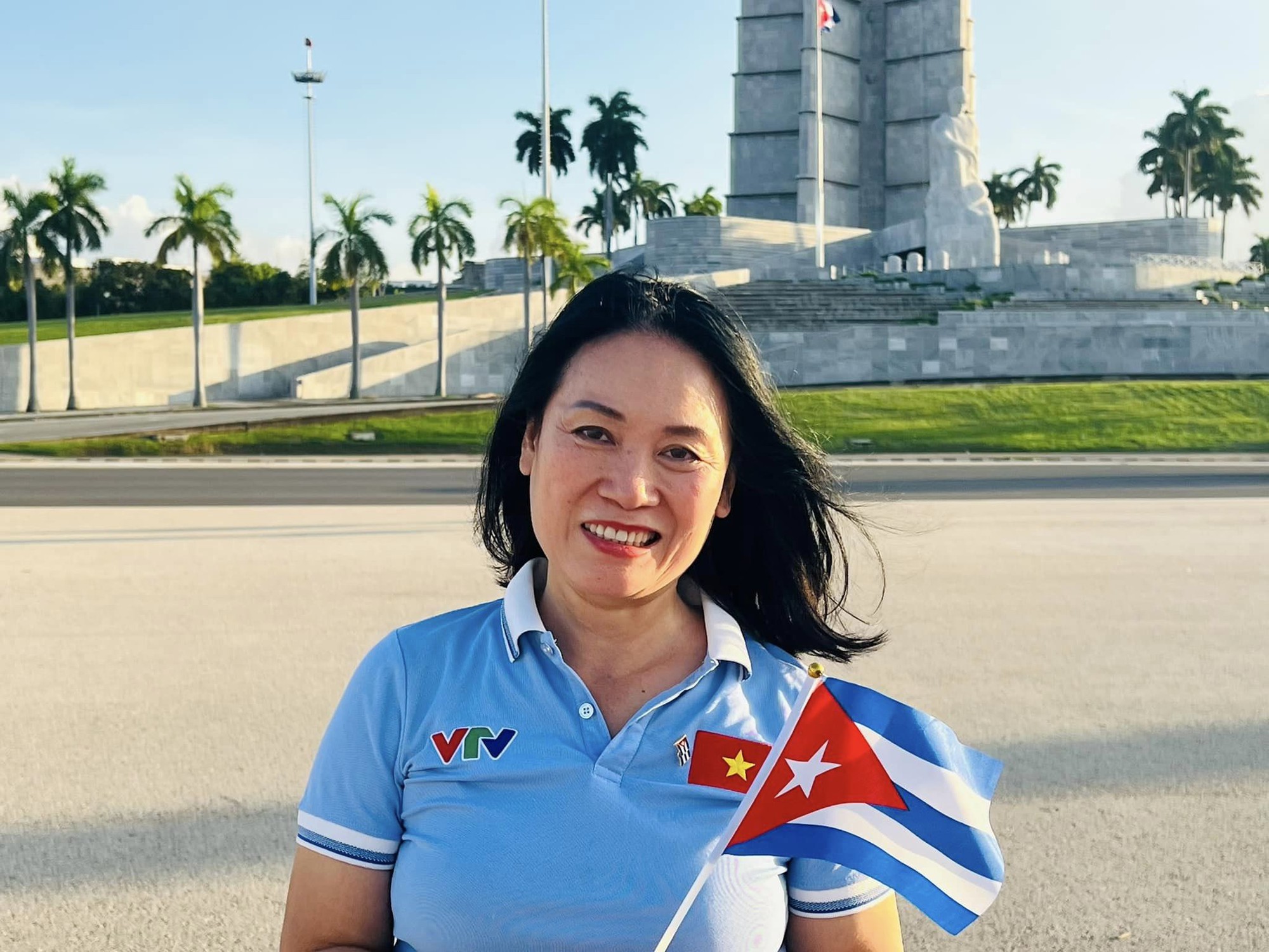 Nữ MC Olympia mùa đầu tiên không nghĩ chương trình lại thế này!- Ảnh 2. Nữ MC Olympia mùa đầu tiên không nghĩ chương trình lại thế này!- Ảnh 2.