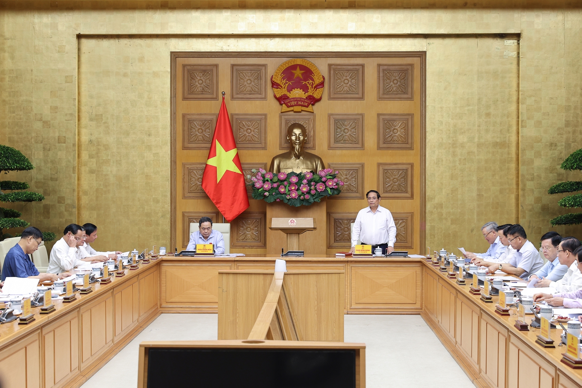 Tránh dàn trải trong thảo luận tổ và hội trường tại Kỳ họp thứ 10 của Quốc hội- Ảnh 1. Tránh dàn trải trong thảo luận tổ và hội trường tại Kỳ họp thứ 10 của Quốc hội- Ảnh 1.