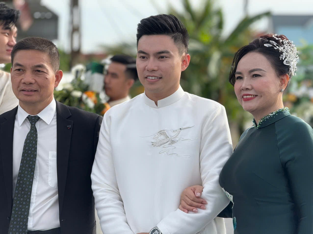 Hình ảnh chồng Đỗ Thị Hà tại lễ ăn hỏi- Ảnh 4.