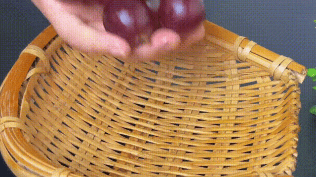 Dùng muối và baking soda rửa nho là sai, đây mới là cách đúng khiến trứng côn trùng cũng phải tự động Dùng muối và baking soda rửa nho là sai, đây mới là cách đúng khiến trứng côn trùng cũng phải tự động