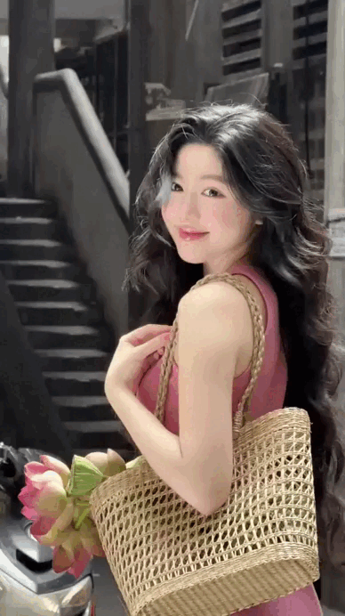 Câm nín trước visual Lọ Lem- Ảnh 10. Câm nín trước visual Lọ Lem- Ảnh 10.