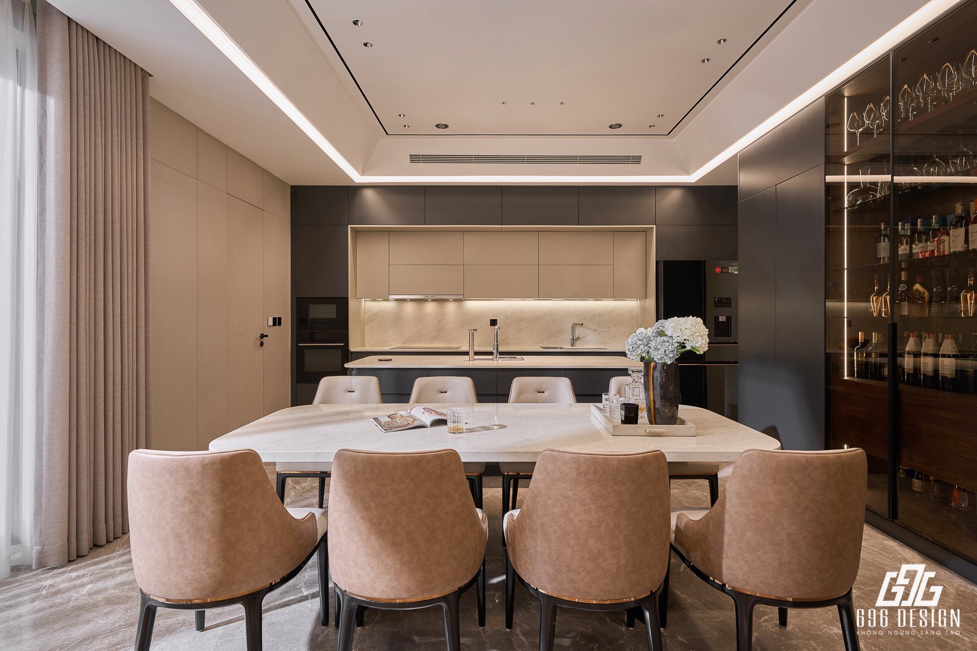 Bên trong biệt thự chục tỷ của Đoàn Văn Hậu - Doãn Hải My: Nội thất nhập khẩu châu Âu, hệ thống đèn trăm triệu- Ảnh 3. Bên trong biệt thự chục tỷ của Đoàn Văn Hậu - Doãn Hải My: Nội thất nhập khẩu châu Âu, hệ thống đèn trăm triệu- Ảnh 3.