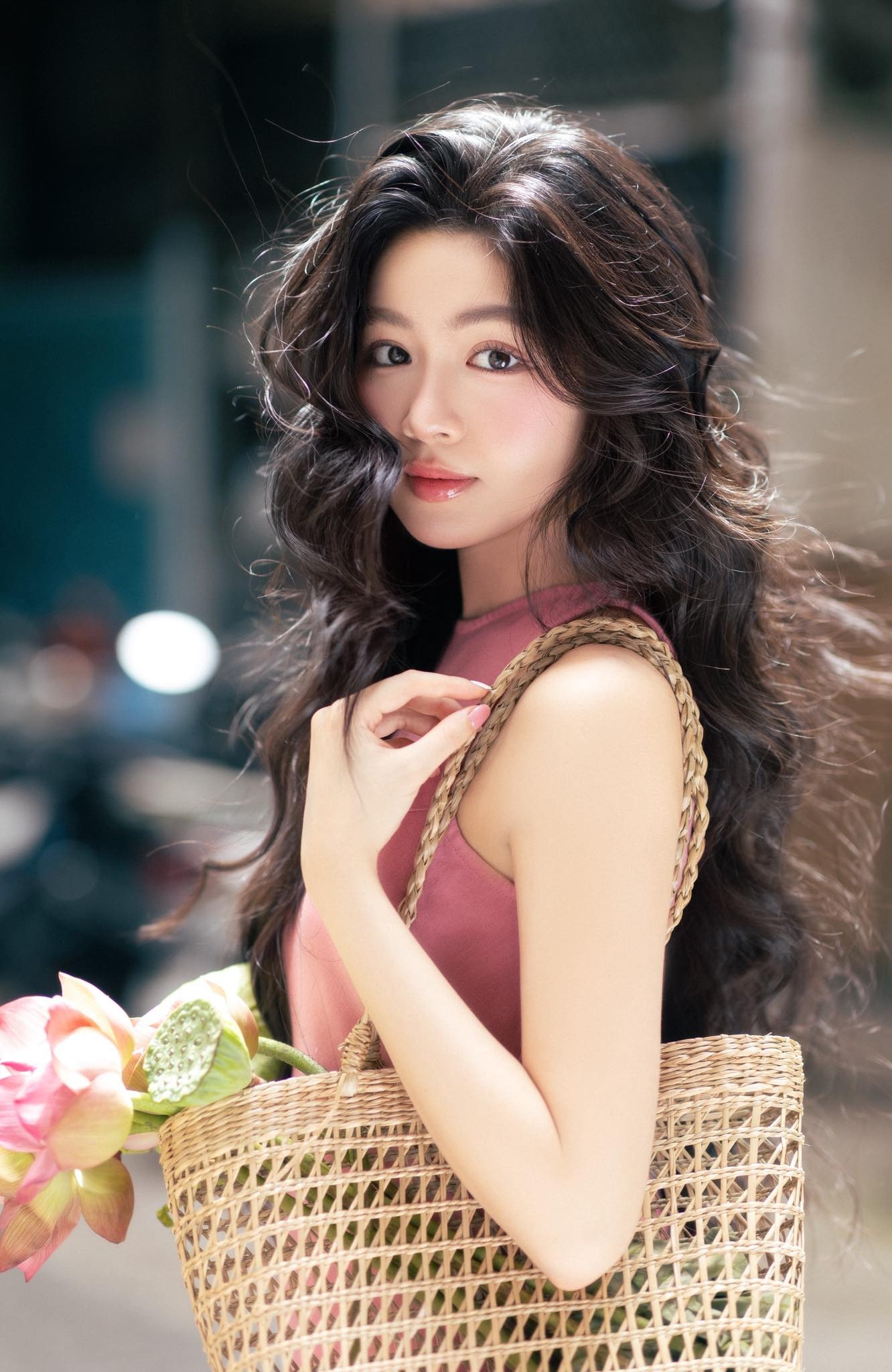 Câm nín trước visual Lọ Lem- Ảnh 1. Câm nín trước visual Lọ Lem- Ảnh 1.