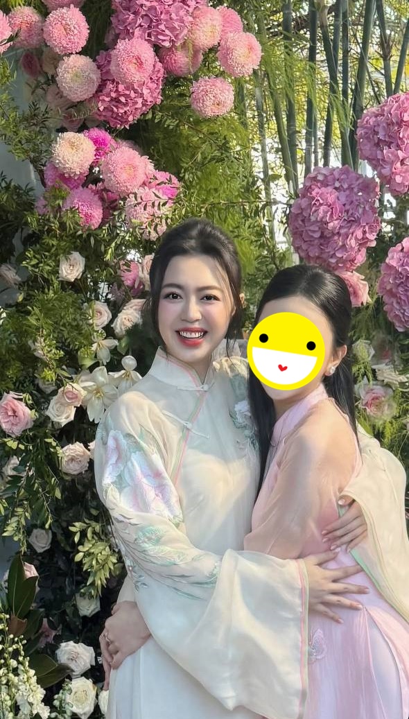 Hỷ sự 0 vàng của thiếu gia Phan Hoàng và ái nữ “tài phiệt”: Giật mình nhìn sang các đám cưới siêu giàu khác- Ảnh 7. Hỷ sự 0 vàng của thiếu gia Phan Hoàng và ái nữ “tài phiệt”: Giật mình nhìn sang các đám cưới siêu giàu khác- Ảnh 7.
