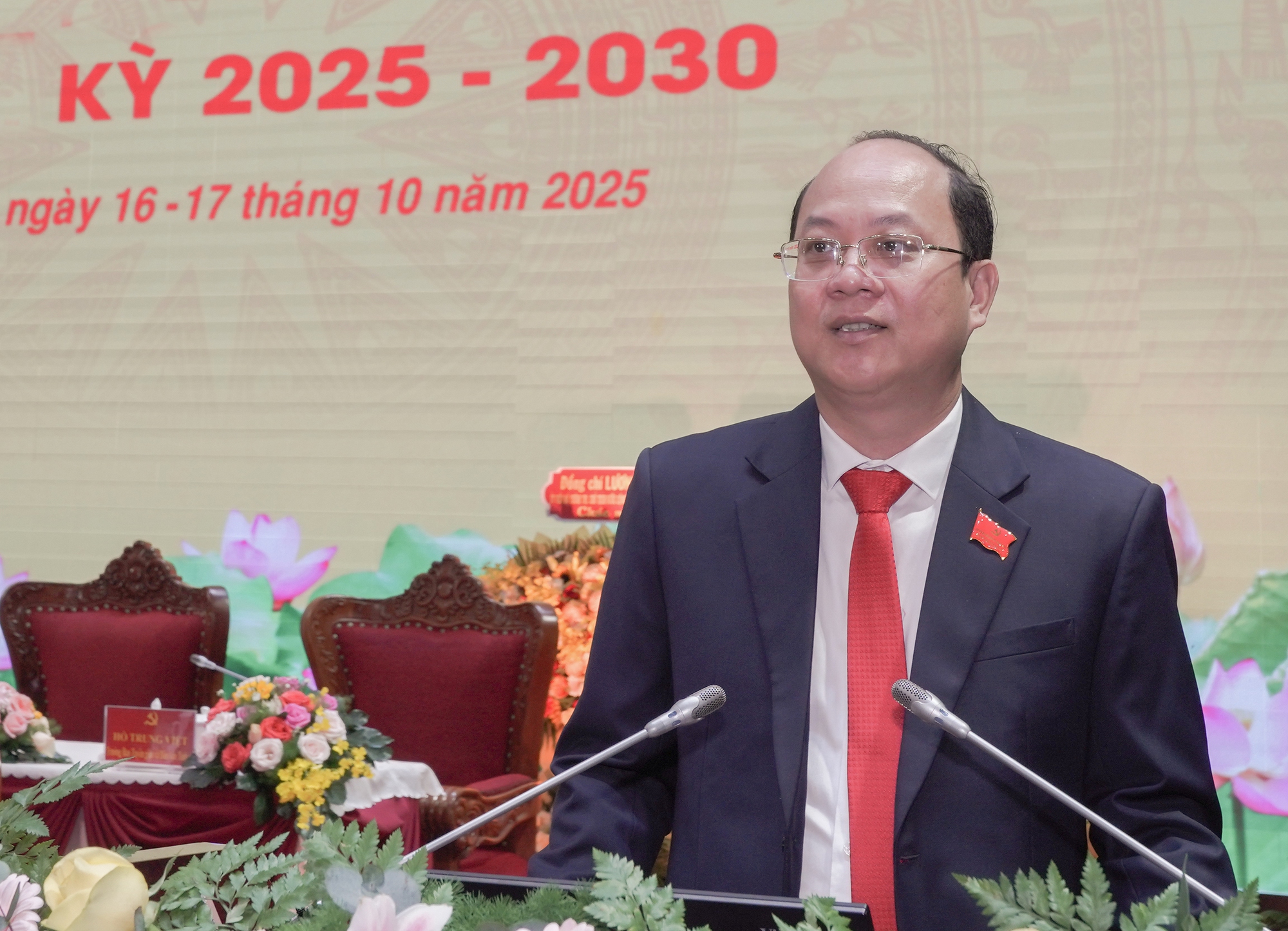 Ông Nguyễn Hồ Hải được chỉ định làm Bí thư Tỉnh ủy Cà Mau- Ảnh 2. Ông Nguyễn Hồ Hải được chỉ định làm Bí thư Tỉnh ủy Cà Mau- Ảnh 2.