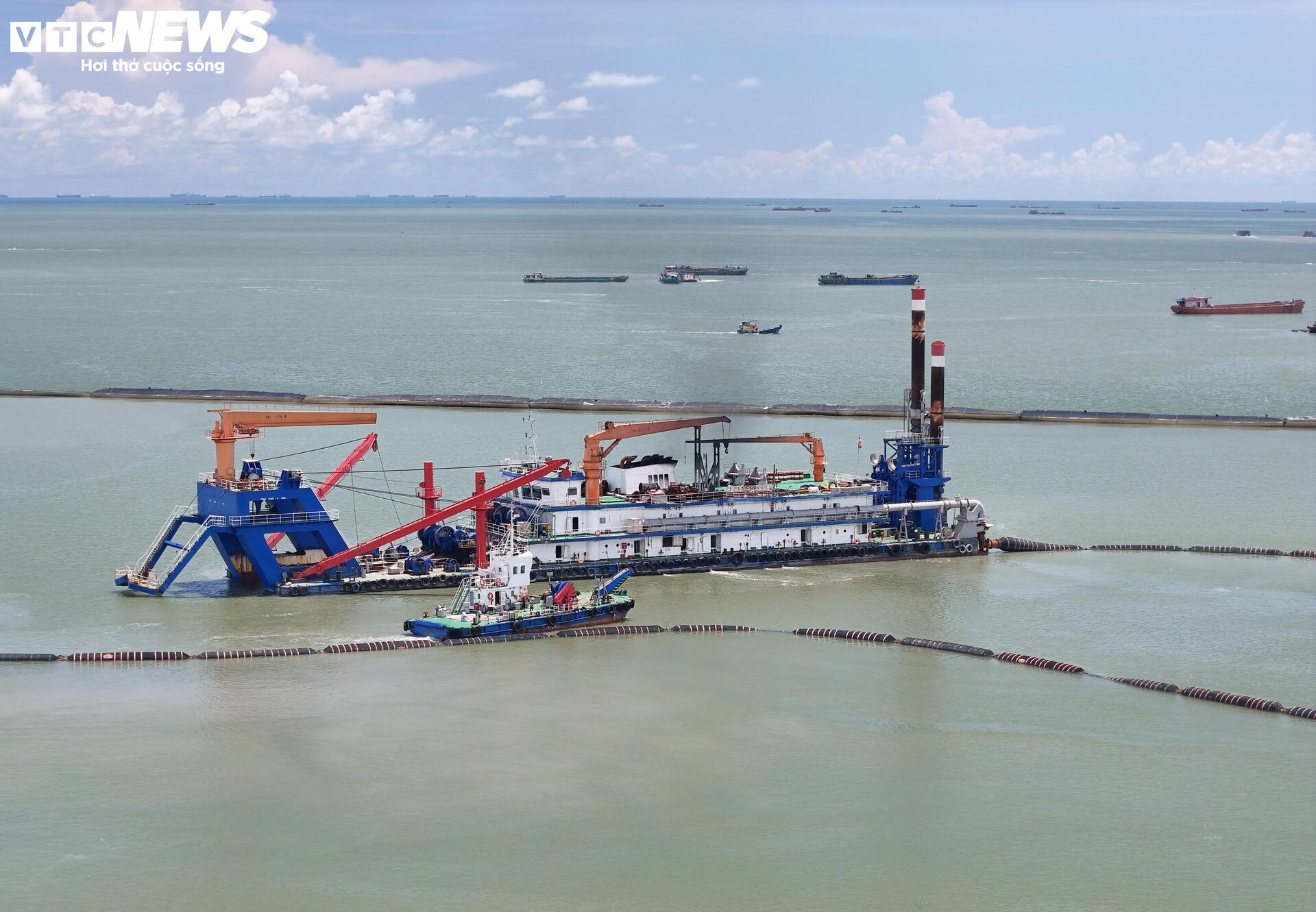Toàn cảnh siêu dự án lấn biển Cần Giờ sau gần nửa năm khởi công- Ảnh 6. Toàn cảnh siêu dự án lấn biển Cần Giờ sau gần nửa năm khởi công- Ảnh 6.