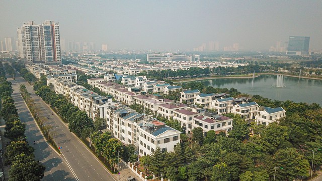 Gần 1,5ha đất tại khu nhà giàu bậc nhất Hà Nội được giao cho doanh nghiệp 4 tháng tuổi- Ảnh 1. Gần 1,5ha đất tại khu nhà giàu bậc nhất Hà Nội được giao cho doanh nghiệp 4 tháng tuổi- Ảnh 1.