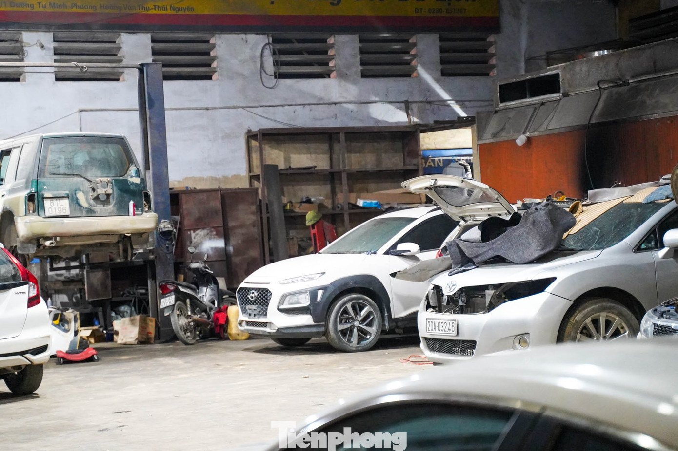 Hàng nghìn xe ngập nước, gara ở Thái Nguyên làm xuyên đêm vẫn quá tải- Ảnh 12. Hàng nghìn xe ngập nước, gara ở Thái Nguyên làm xuyên đêm vẫn quá tải- Ảnh 12.