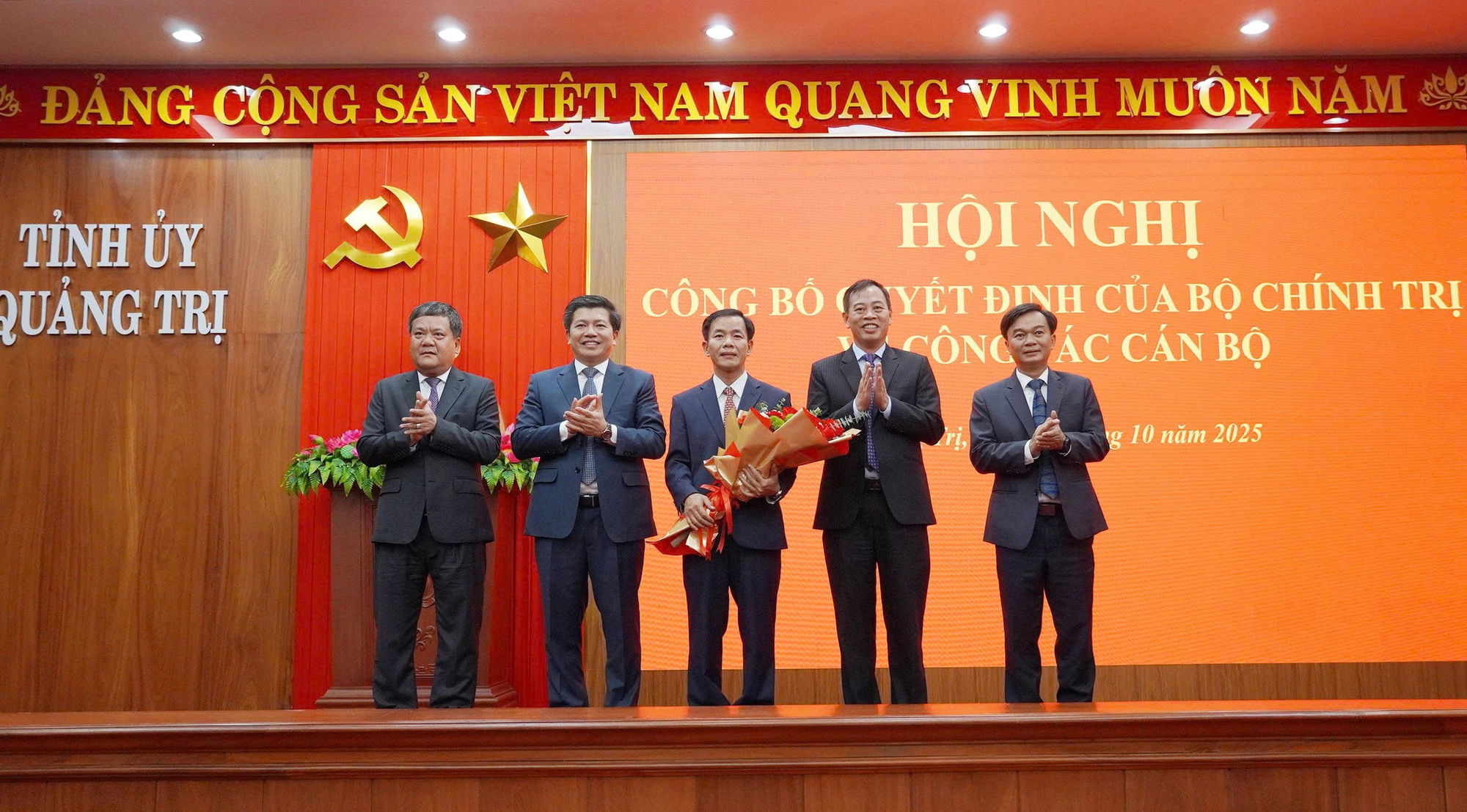 Bí thư Thành uỷ Huế Nguyễn Văn Phương giữ chức Bí thư Tỉnh ủy Quảng Trị- Ảnh 2. Bí thư Thành uỷ Huế Nguyễn Văn Phương giữ chức Bí thư Tỉnh ủy Quảng Trị- Ảnh 2.