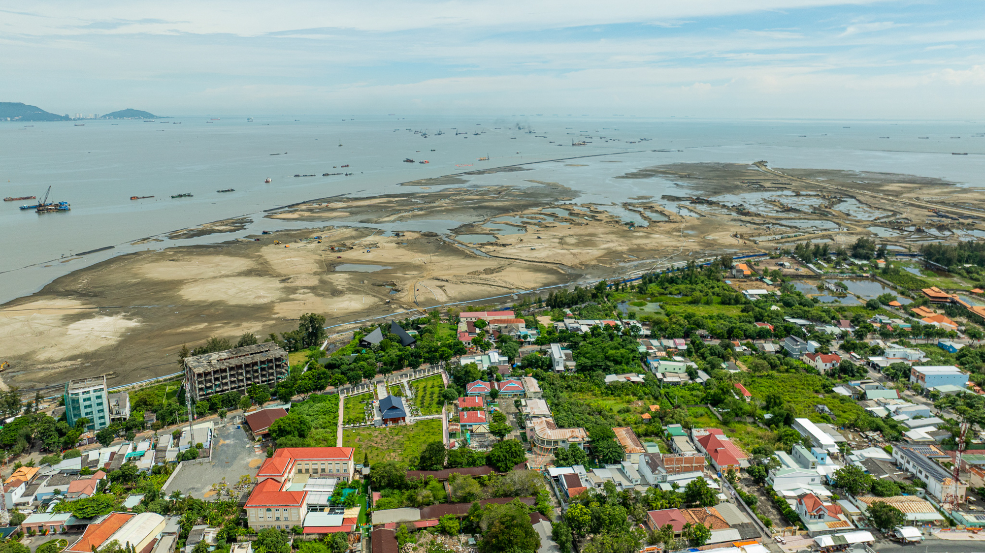 Toàn cảnh khu vực sẽ làm nút giao 3.000 tỷ, lần đầu phá thế qua sông lụy phà của lá phổi xanh ở TP.HCM- Ảnh 5. Toàn cảnh khu vực sẽ làm nút giao 3.000 tỷ, lần đầu phá thế qua sông lụy phà của lá phổi xanh ở TP.HCM- Ảnh 5.