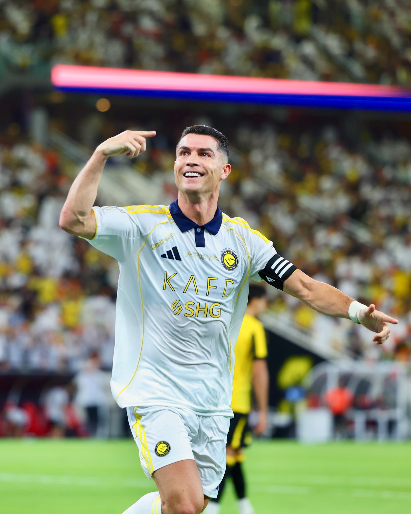 Messi thua Ronaldo- Ảnh 1. Messi thua Ronaldo- Ảnh 1.