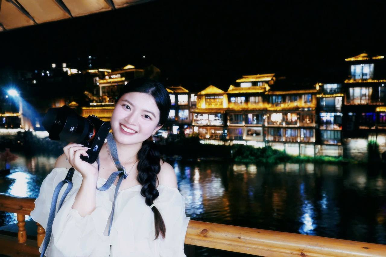 "Con nhà giàu" RMIT về chợ An Đông mở tiệm buôn vàng- Ảnh 3. "Con nhà giàu" RMIT về chợ An Đông mở tiệm buôn vàng- Ảnh 3.