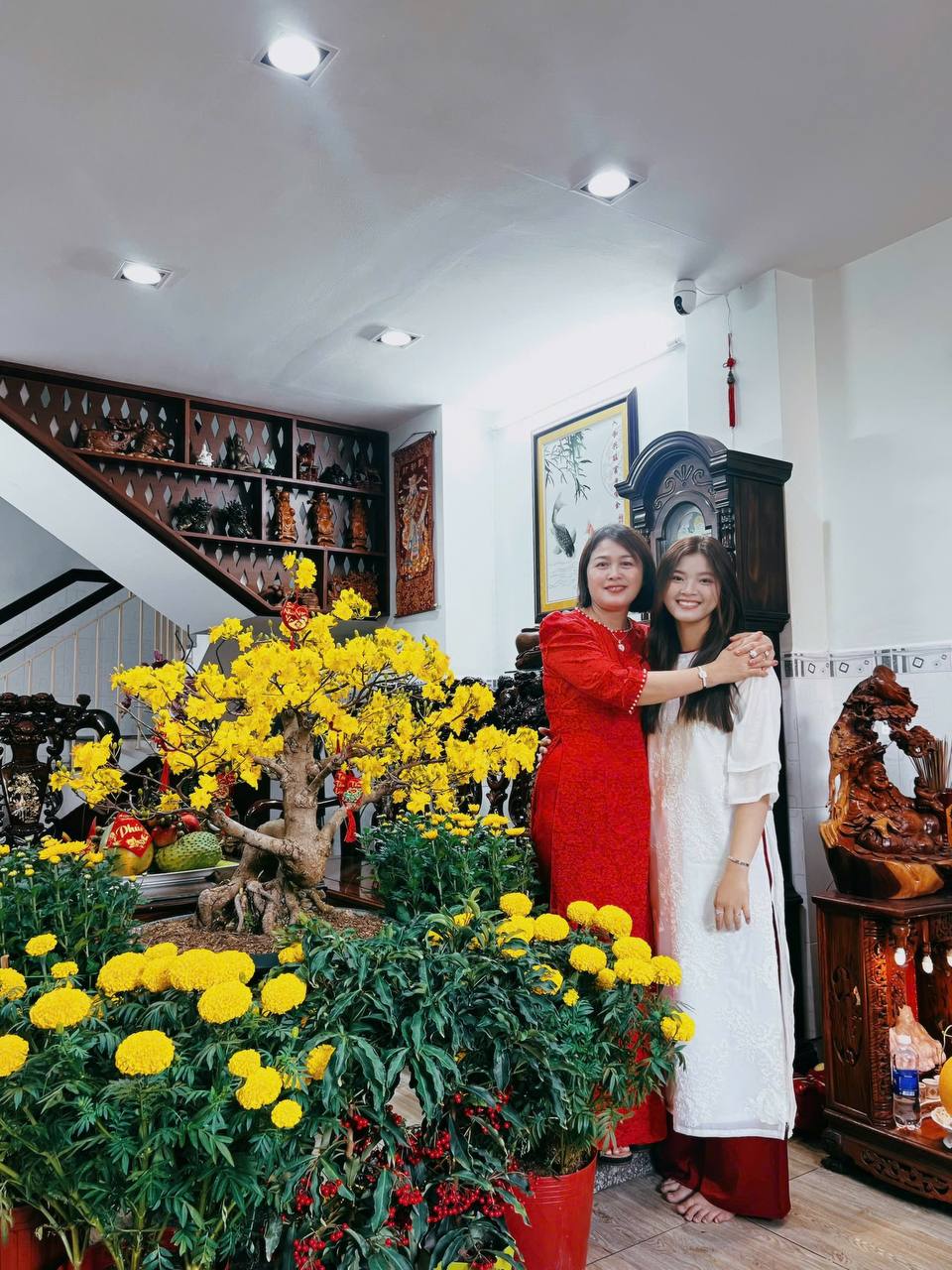 "Con nhà giàu" RMIT về chợ An Đông mở tiệm buôn vàng- Ảnh 7. "Con nhà giàu" RMIT về chợ An Đông mở tiệm buôn vàng- Ảnh 7.