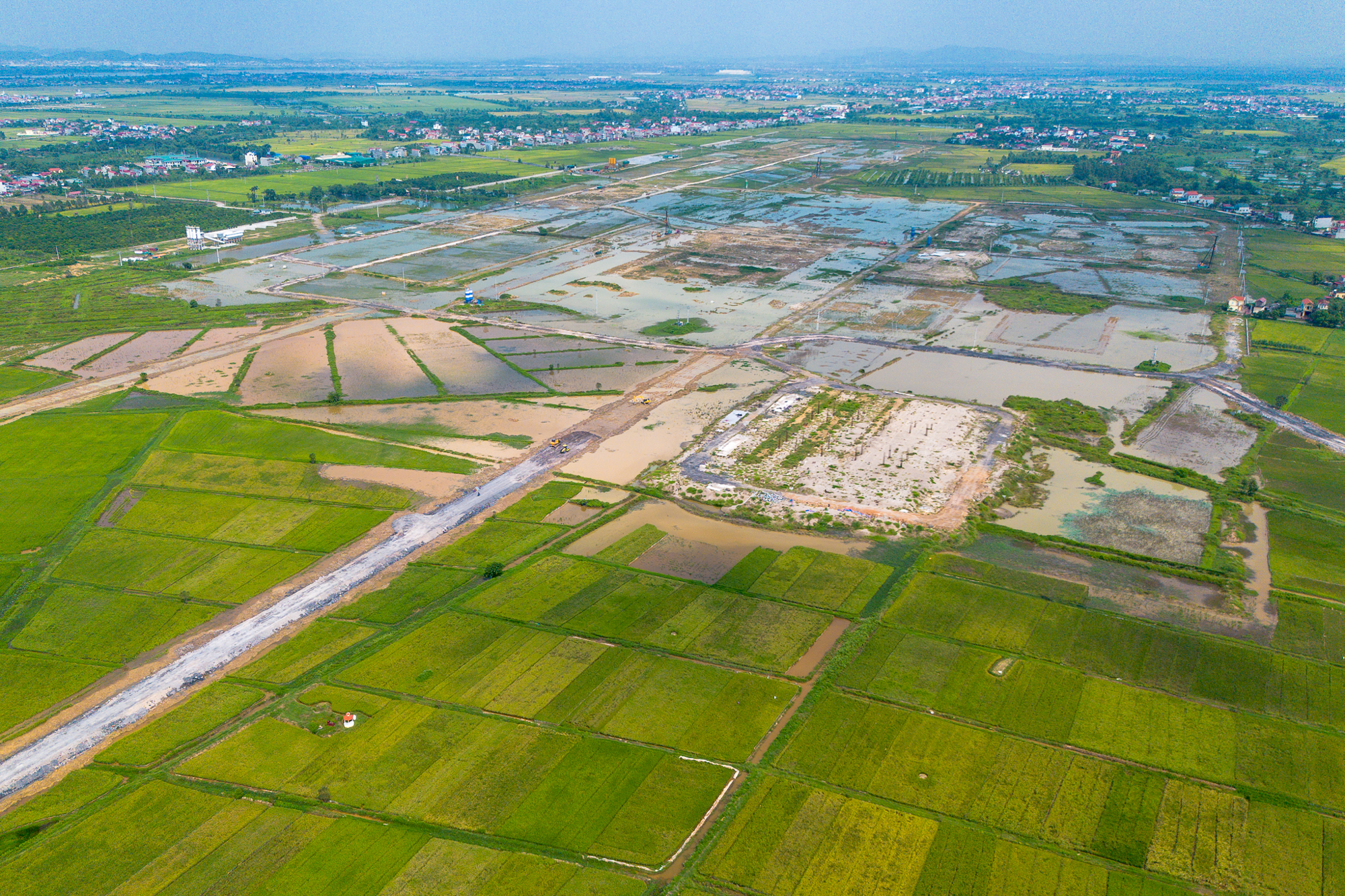 Toàn cảnh công trường xây dựng sân bay lớn nhất miền Bắc- Ảnh 9.