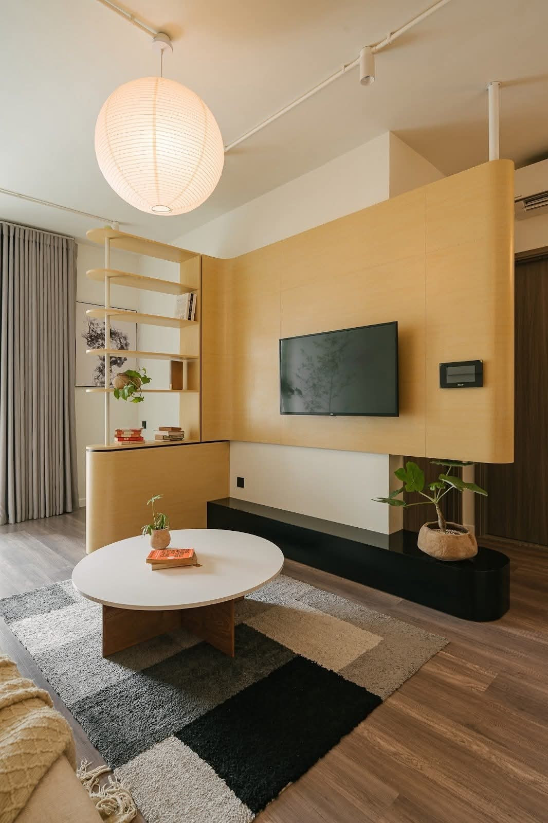 Căn hộ nhỏ 58m2 nhưng đủ đầy ấm cúng- Ảnh 8. Căn hộ nhỏ 58m2 nhưng đủ đầy ấm cúng- Ảnh 8.