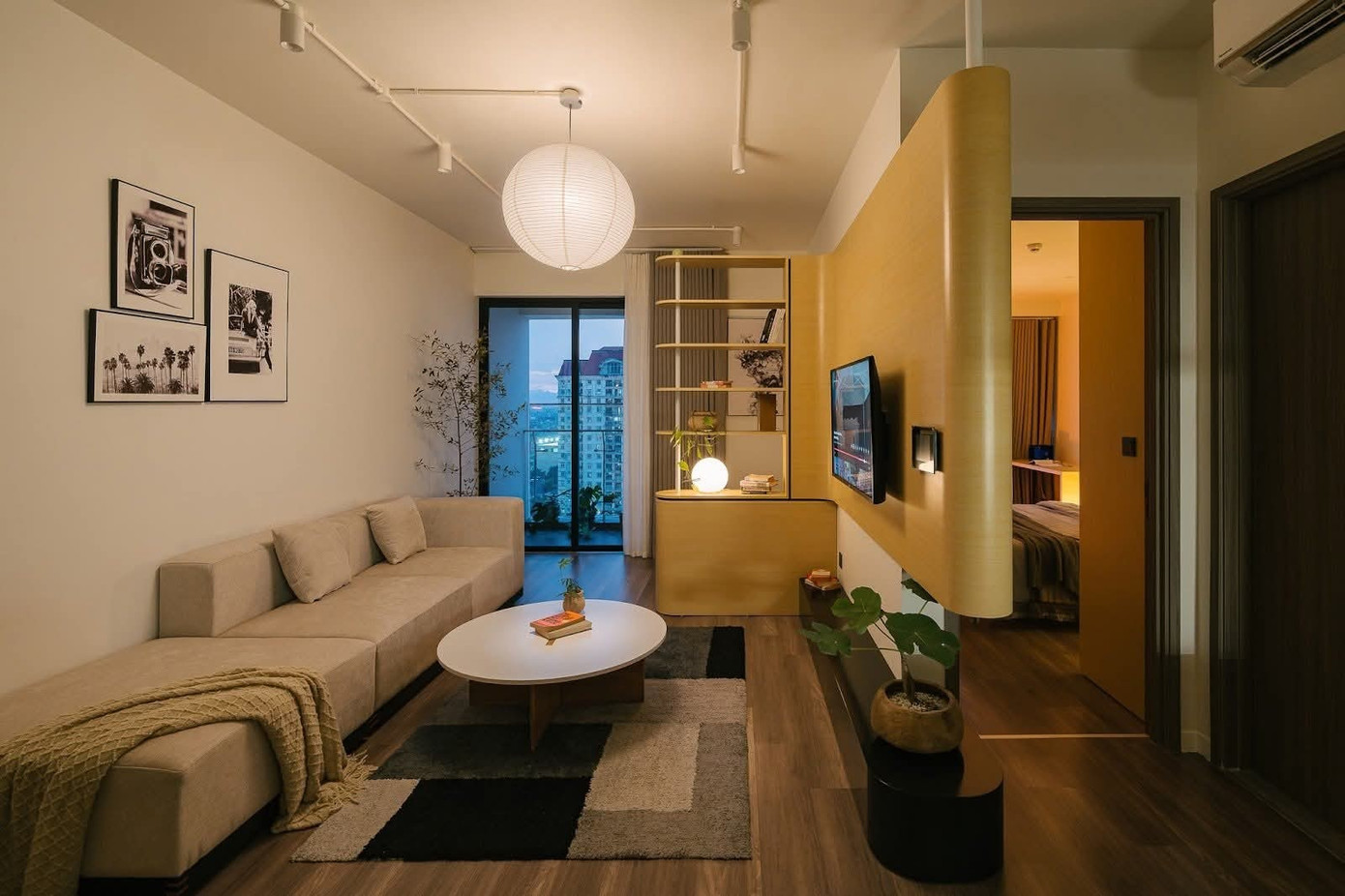 Căn hộ nhỏ 58m2 nhưng đủ đầy ấm cúng- Ảnh 5. Căn hộ nhỏ 58m2 nhưng đủ đầy ấm cúng- Ảnh 5.