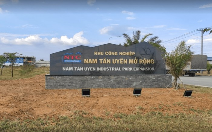Người nhà lãnh đạo doanh nghiệp đua nhau bán cổ phiếu- Ảnh 2.