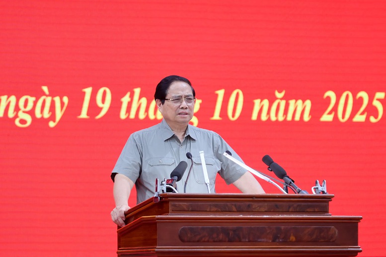 Thủ tướng: Nhiệm kỳ này đã dành 600 nghìn tỷ đồng cho giao thông ĐBSCL- Ảnh 7. Thủ tướng: Nhiệm kỳ này đã dành 600 nghìn tỷ đồng cho giao thông ĐBSCL- Ảnh 7.