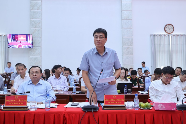 Thủ tướng: Nhiệm kỳ này đã dành 600 nghìn tỷ đồng cho giao thông ĐBSCL- Ảnh 5. Thủ tướng: Nhiệm kỳ này đã dành 600 nghìn tỷ đồng cho giao thông ĐBSCL- Ảnh 5.