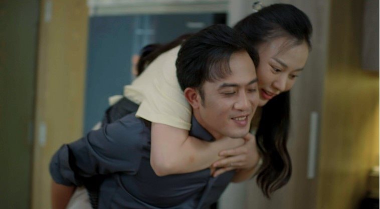 Gánh nặng của Phương Oanh- Ảnh 3. Gánh nặng của Phương Oanh- Ảnh 3.