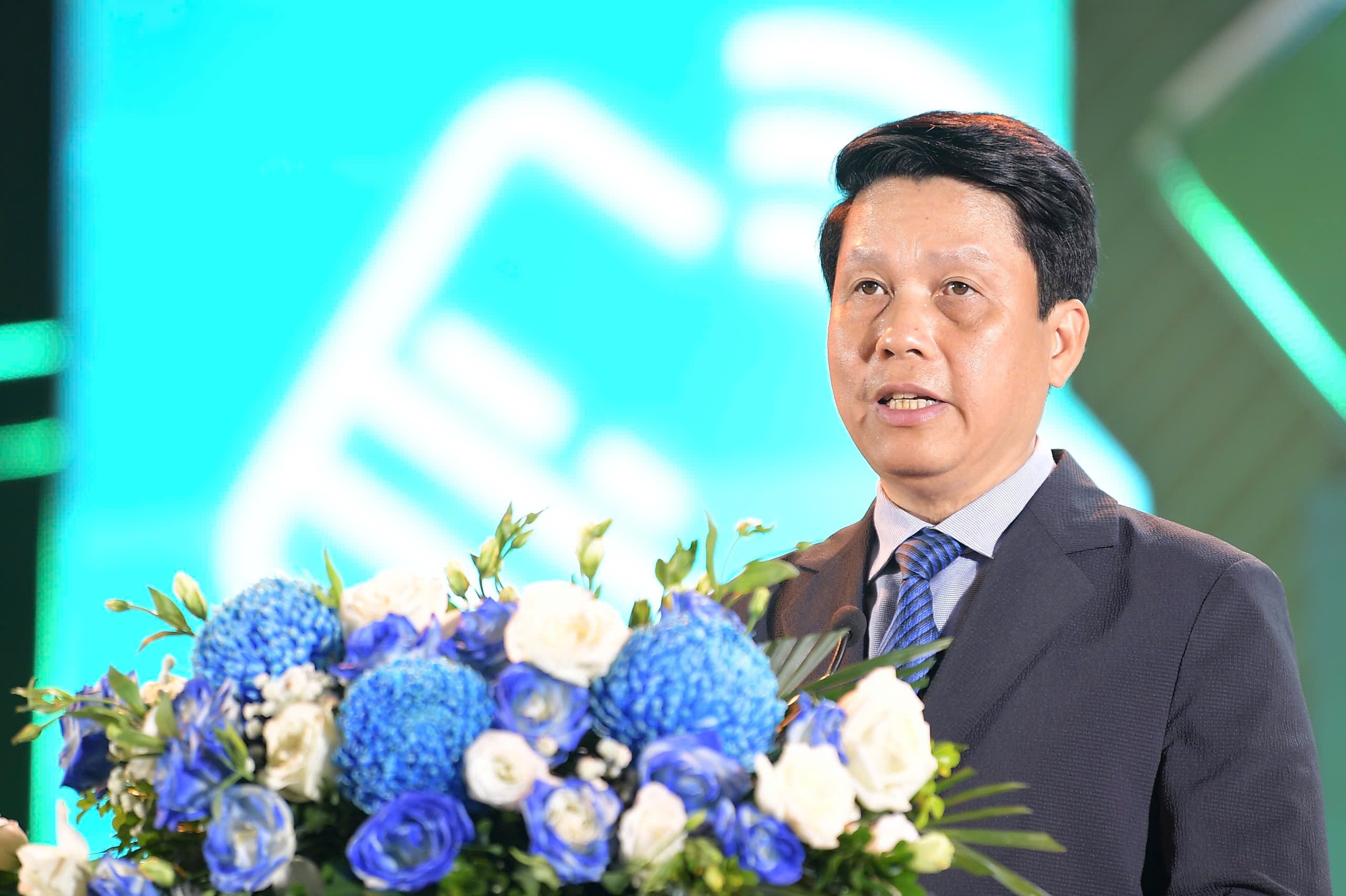 Phó Thủ tướng giao 5 nhiệm vụ trọng tâm cho ngành tài chính, ngân hàng- Ảnh 2. Phó thủ tướng giao 5 nhiệm vụ trọng tâm cho ngành tài chính, ngân hàng tại lễ khai mạc Sóng Festival 2025: