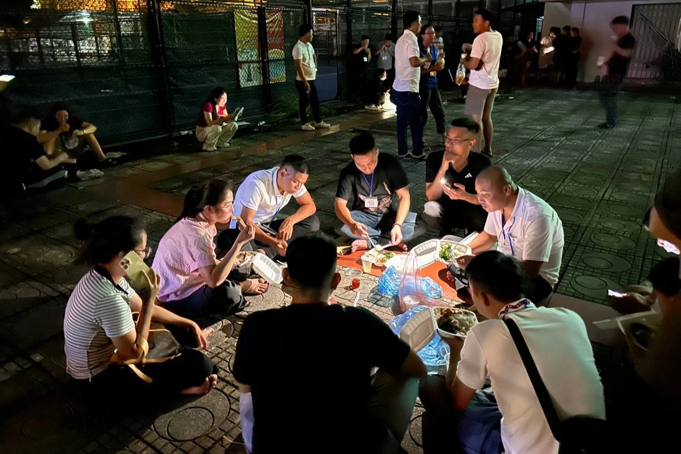 Có thể bị cấm tham gia đấu giá đất 5 năm nếu trúng nhưng bỏ cọc, đề xuất nâng tiền cọc lên 50%- Ảnh 1. Có thể bị cấm tham gia đấu giá đất 5 năm nếu trúng nhưng bỏ cọc, đề xuất nâng tiền cọc lên 50%- Ảnh 1.