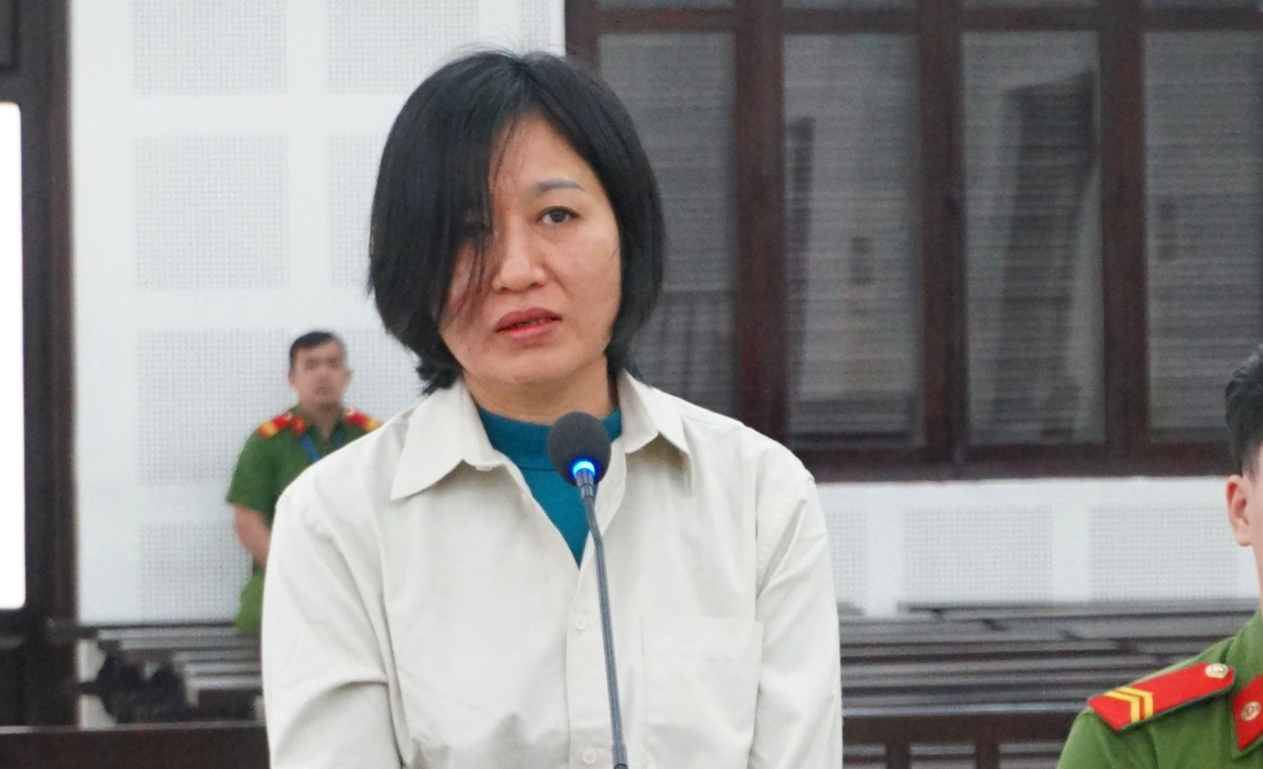 Đấu giá 9 ô tô khách của nữ đại gia trốn thuế hàng chục tỷ đồng ở Đà Nẵng- Ảnh 1. Đấu giá 9 ô tô khách của nữ đại gia trốn thuế hàng chục tỷ đồng ở Đà Nẵng- Ảnh 1.