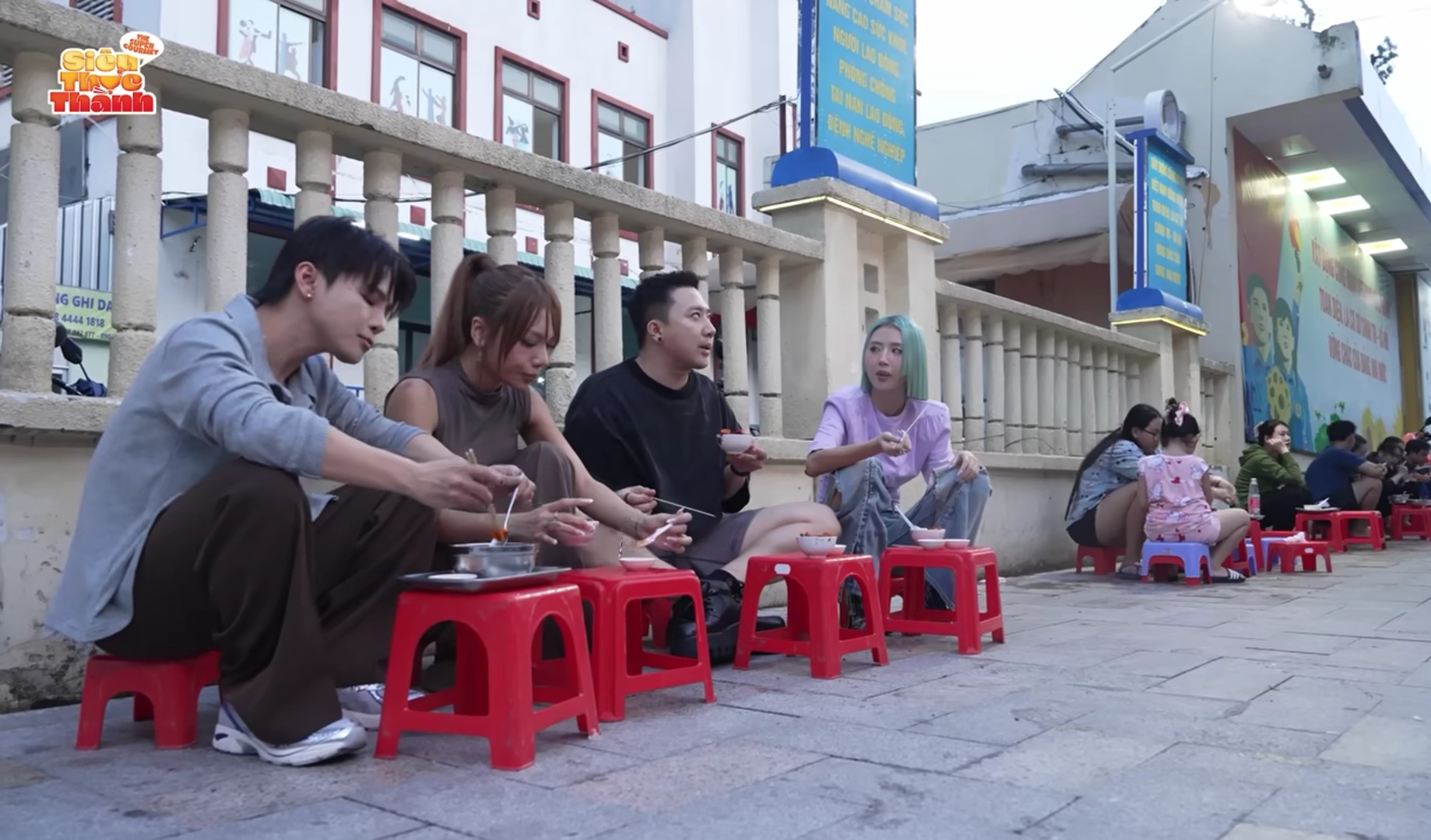 Trấn Thành: “Tôi sống thẳng, sống thật”- Ảnh 1. Trấn Thành: “Tôi sống thẳng, sống thật”- Ảnh 1.