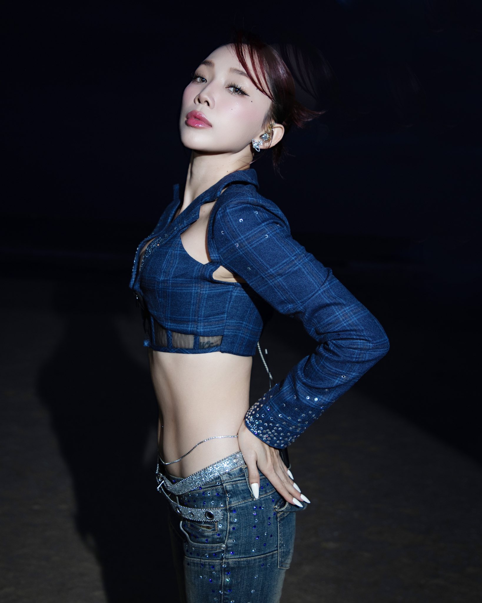 Mỹ nhân Việt "lấn lướt" Lisa (BLACKPINK) khi đọ sắc, được Taylor Swift ôm khen 1 câu mà sĩ tới nóc- Ảnh 6. Mỹ nhân Việt "lấn lướt" Lisa (BLACKPINK) khi đọ sắc, được Taylor Swift ôm khen 1 câu mà sĩ tới nóc- Ảnh 6.