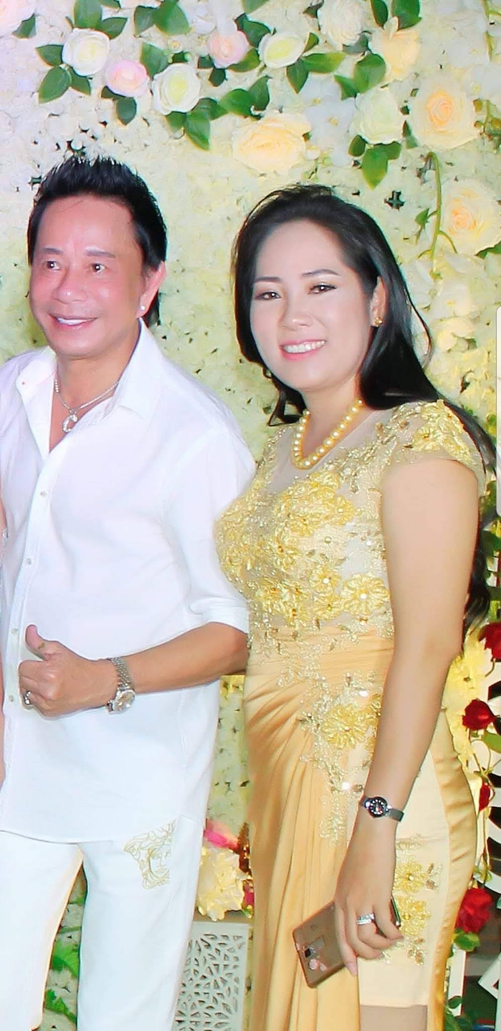 Nhan sắc vợ 3, kém 29 tuổi của “vua hài” từng cầm 300 cây vàng mua siêu xe, giờ bán cơm tấm- Ảnh 3. Nhan sắc vợ 3, kém 29 tuổi của “vua hài” từng cầm 300 cây vàng mua siêu xe, giờ bán cơm tấm- Ảnh 3.