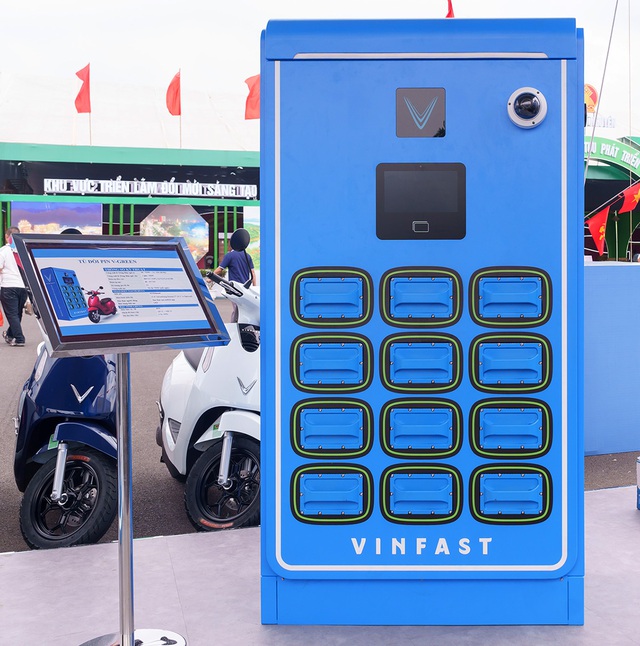 Xe máy điện tiện hơn xe xăng nhờ đổi pin: Có xe lội nước sâu 1 mét vẫn chạy tốt- Ảnh 4.
