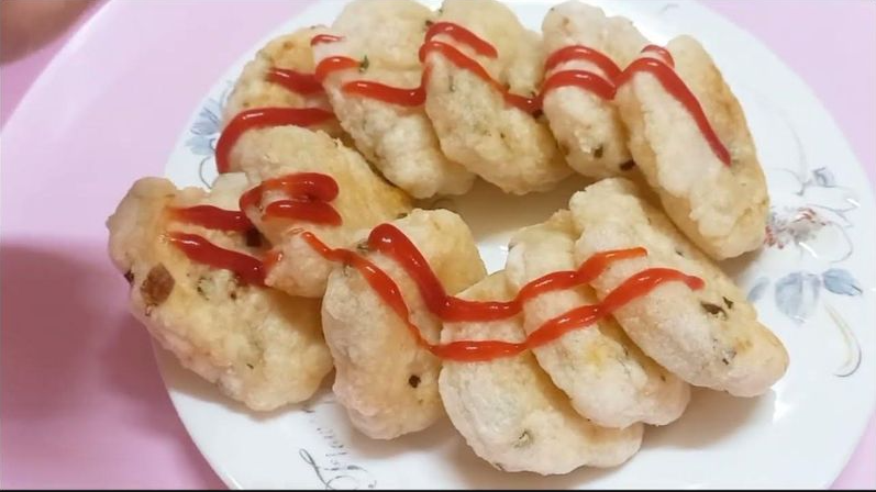 Món bánh "lạ từ tên tới vị" ở Bình Dương: Dân sành ăn nghe cũng phải tò mò- Ảnh 4. Món bánh "lạ từ tên tới vị" ở Bình Dương: Dân sành ăn nghe cũng phải tò mò- Ảnh 4.