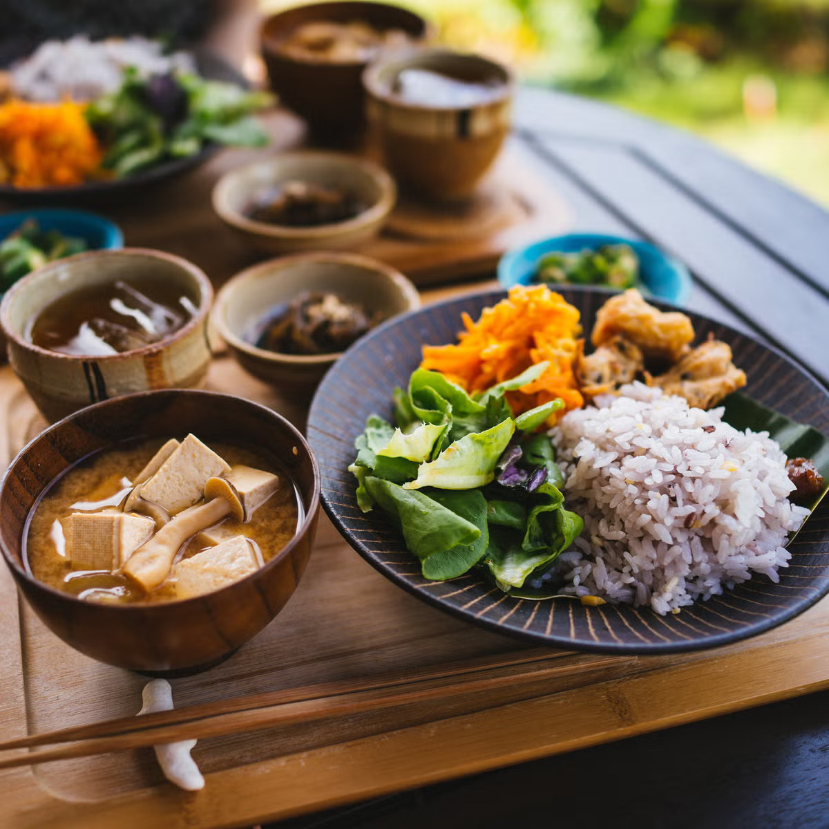 Nhật Bản đánh giá loại lá này tốt ngang "thuốc bổ" giúp sống thọ 100 tuổi: Chợ Việt bán nhiều, giá cực rẻ- Ảnh 3.