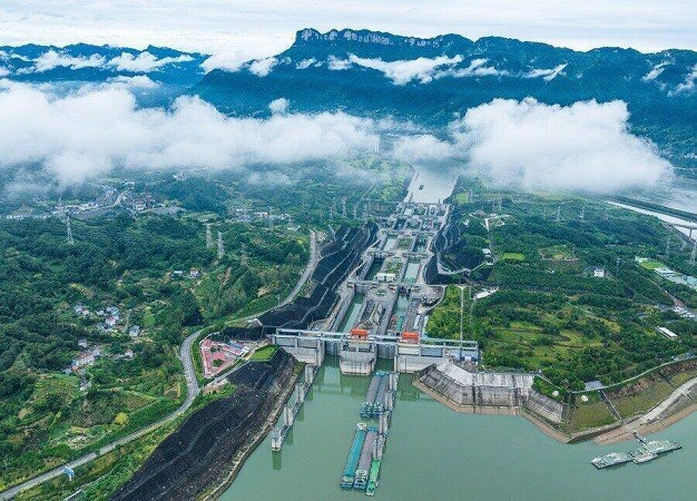 NASA: Đập khổng lồ ở Trung Quốc làm dịch chuyển trục Trái Đất- Ảnh 4. NASA: Đập khổng lồ ở Trung Quốc làm dịch chuyển trục Trái Đất- Ảnh 4.