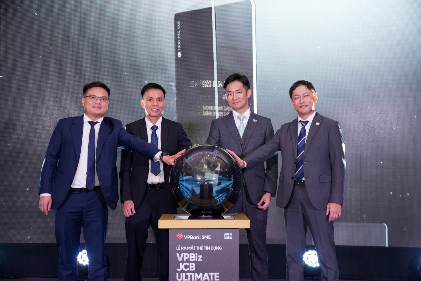 VPBank ra mắt thẻ tín dụng dành riêng cho doanh nghiệp VPBiz JCB Ultimate- Ảnh 1. VPBank ra mắt thẻ tín dụng dành riêng cho doanh nghiệp VPBiz JCB Ultimate- Ảnh 1.
