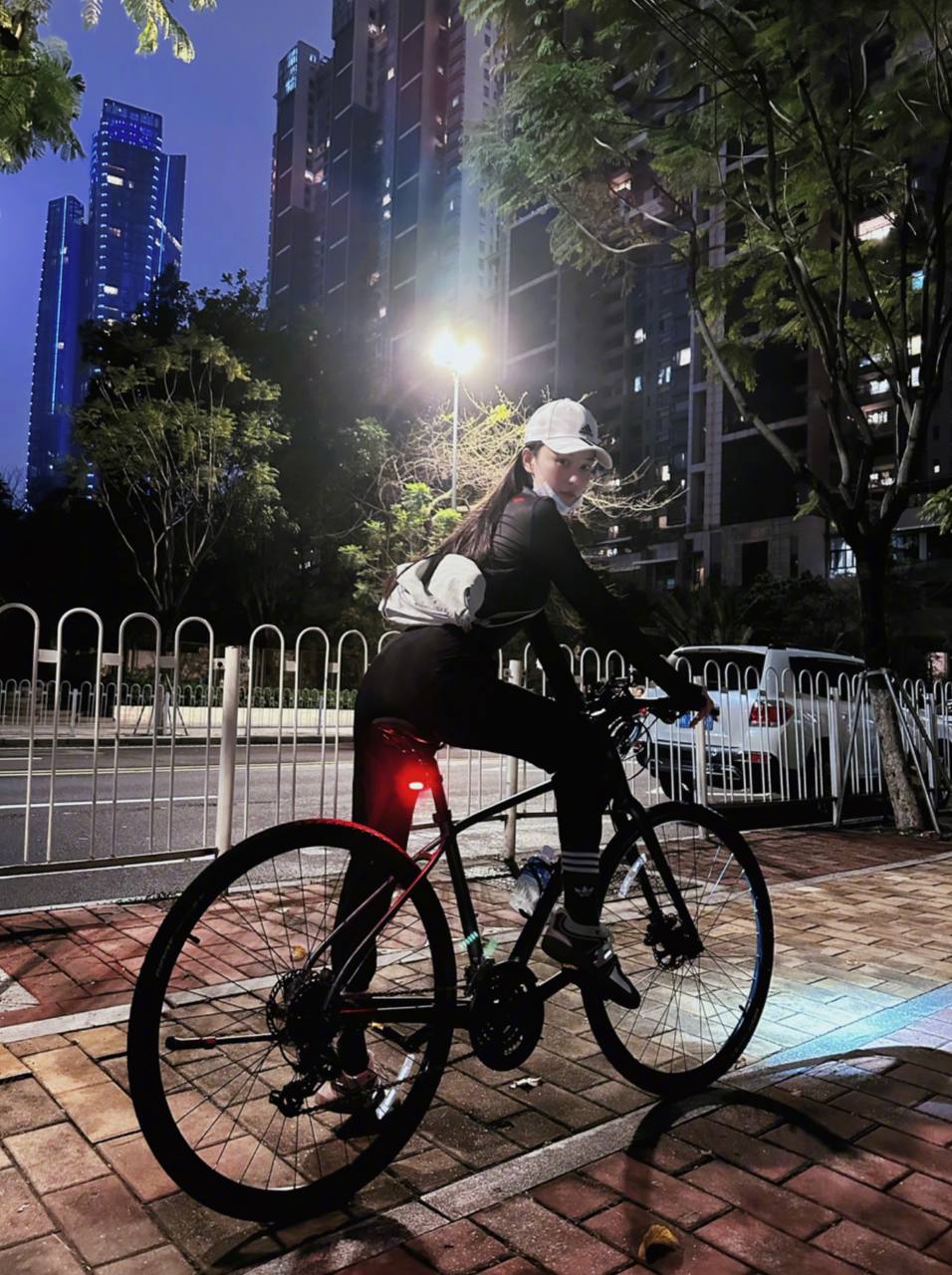 Tình địch Phạm Băng Băng "flex" body U40 nét căng, ngày ăn 3 bữa dáng vẫn đẹp- Ảnh 7.